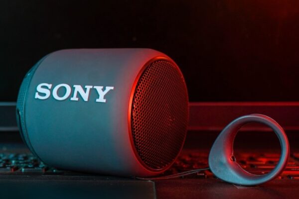 Sony Alpha A6000, new innovation in lens.